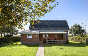 Awesome Home In Tønder With Wifi
